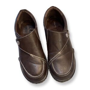 Clarks Women’s Ashland Q Slip On Loafer Size 9.5 Casual Comfort Dark Brown